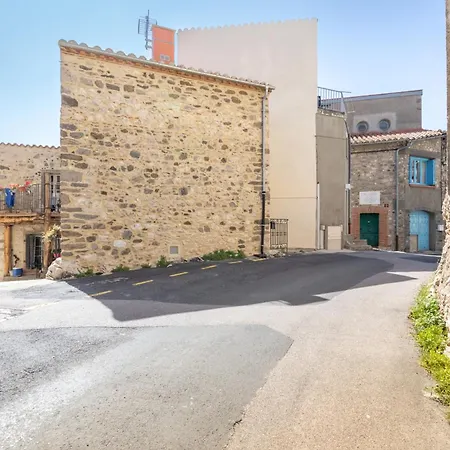 Logis Du Roussillon 度假居 贝莱斯塔
