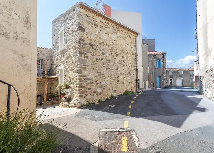 Logis Du Roussillon Bélesta